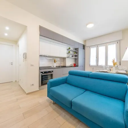 Elegant 1bdr In The Center, 5 Min From The Duomo شقة ميلان
